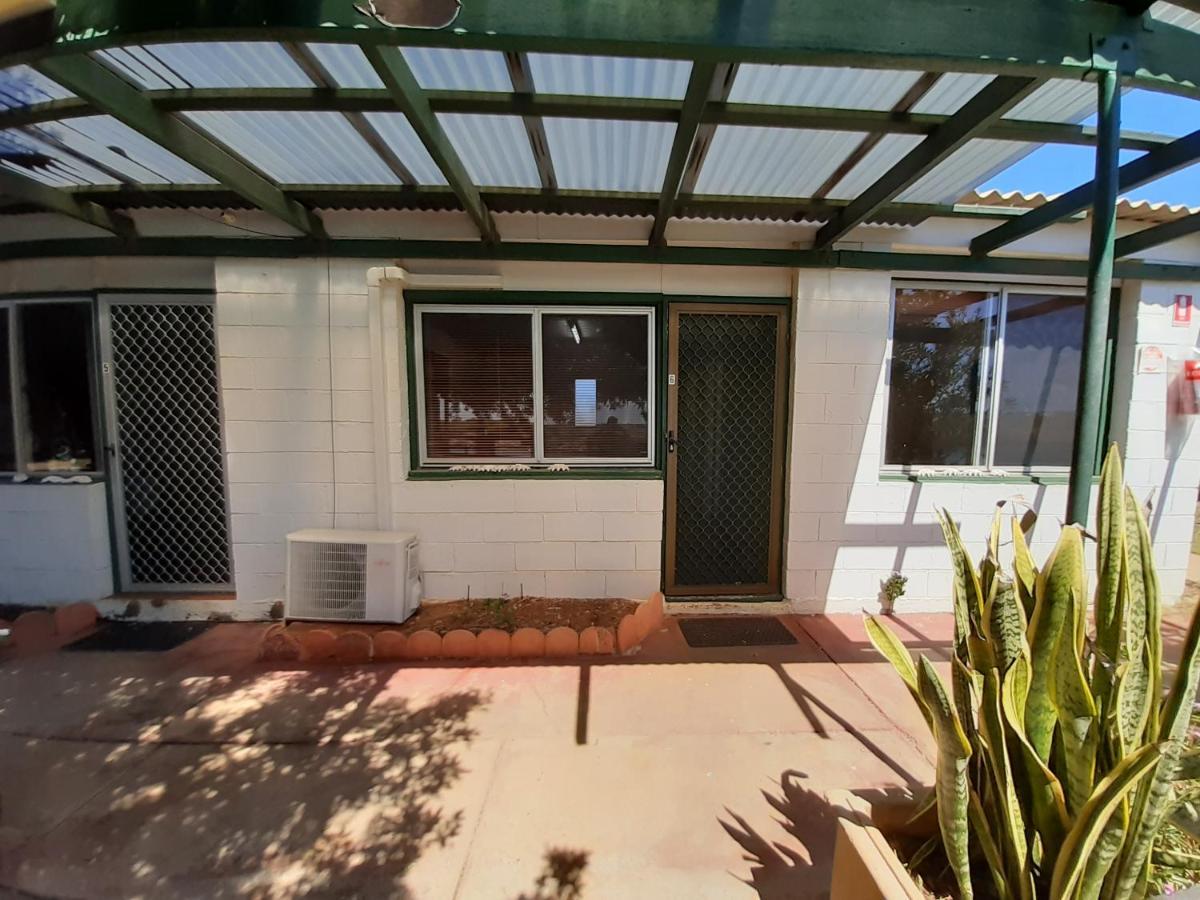 Pelican Point Waterfront Resort Formerly Carnarvon Beach Retreat Exterior photo